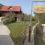 Regina Chalet Paradisi (Corinthia)